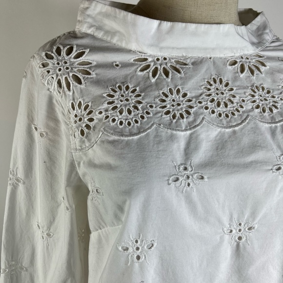 J. CREW Eyelet Boatneck White Cotton Long Sleeve Top Womens 2 - Picture 2 of 10